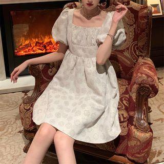 Short-sleeve Floral A-line Dress Gray Print - Milky White - One Size