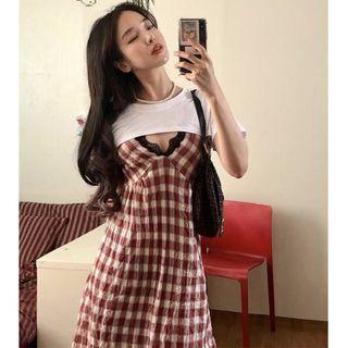 Spaghetti Strap Gingham Midi Dress / Short-sleeve Crop T-shirt