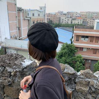 Black Retro Beret Hat