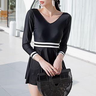 Long-sleeve Stripe-side Swimdress