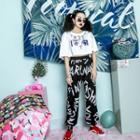Set: Cropped Short-sleeve T-shirt + Lettering Sweatpants
