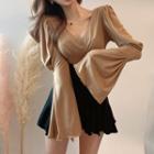 Flared-sleeve T-shirt / Mini A-line Skirt