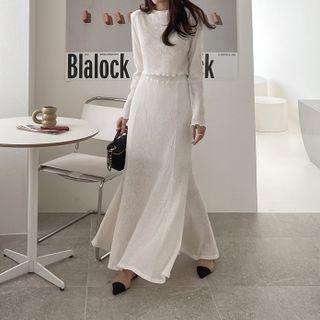 Textured Maxi Flared Skirt