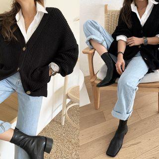 Over-fit Ribbed Boxy Cardigan