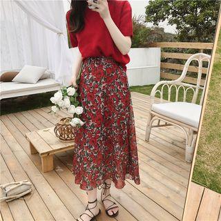 Crew-neck Short-sleeve Knit Top / Flower Print Midi A-line Skirt