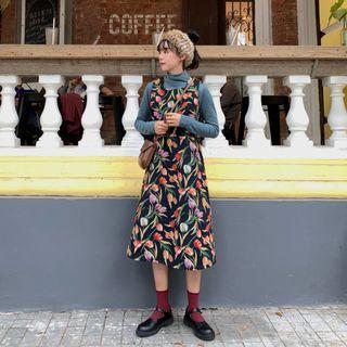 Turtlencek Long-sleeve Top / Flower Print Pinafore Dress