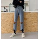 Heart Embroidered Straight-cut Copped Jeans
