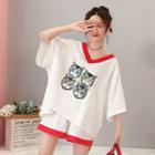 Set: Elbow-sleeve V-neck Cat Print T-shirt + Shorts