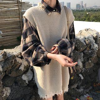 Lantern-sleeve Plaid Shirt / Ripped Knit Vest