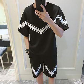 Set: Elbow-sleeve Contrast-trim T-shirt + Shorts