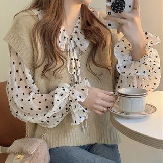 Dotted Blouse / V-neck Sweater Vest