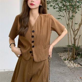 Embossed V-neck Crop Shirt / High-waist Straight-cut Shorts