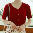 Short-sleeve V-neck Buttoned Knit Top Red - One Size