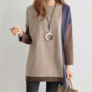 Color-block Asymmetric-hem T-shirt