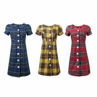 Square Collar Buttoned Plaid Midi Dress