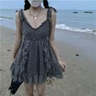 Light Jacket / Spaghetti Strap Houndstooth Dress