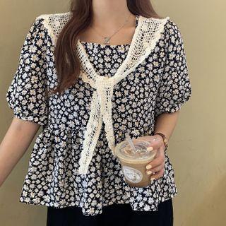 Set: Short-sleeve Floral Print Blouse + Lace Scarf