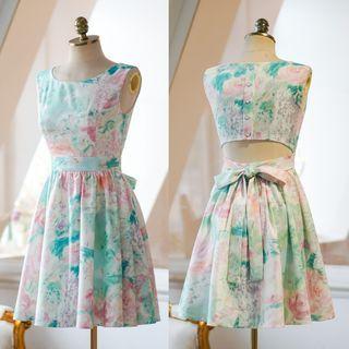Sleeveless Cutout Floral Print A-line Dress