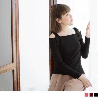 Cold Shoulder Lace Up Top
