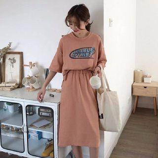 Set: Elbow-sleeve Print T-shirt + A-line Skirt