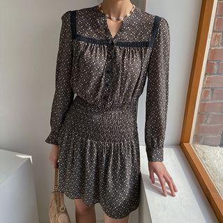 Lace-trim Smocked-panel Floral Dress
