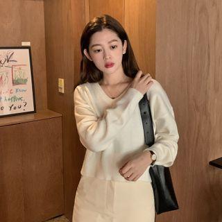 V-neck Drop-shoulder Crop Sweater