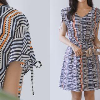 Drawstring Cap-sleeve Chevron A-line Dress