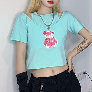 Short Sleeve Bear Print Cutout Cropped T-shirt