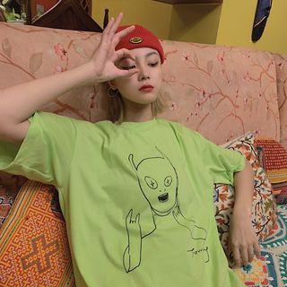 Short-sleeve Alien Print T-shirt