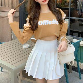 Lettering Cutout Cropped T-shirt / Mini A-line Skirt