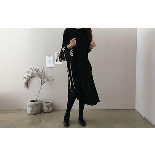 Round-neck Chiffon-hem Knit Dress