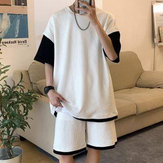 Set: Short-sleeve Mock Two-piece T-shirt + Sweatshorts