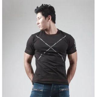 Letter Print Muscle-fit T-shirt