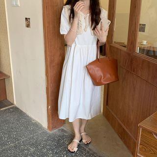 Short-sleeve Midi A-line Dress / Crochet Lace Cape