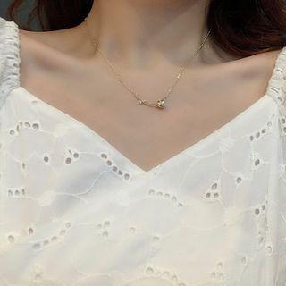 Faux Pearl Alloy Tulip Pendant Necklace Gold - One Size