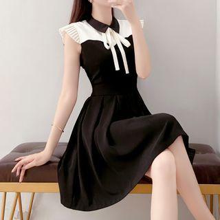 Sleeveless Ruffled Paneled A-line Dress
