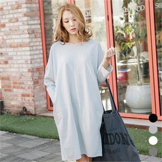 Round-neck Pocket-detail T-shirt Dress