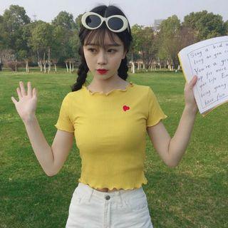 Heart Embroidered Short-sleeve Cropped T-shirt