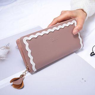 Scallop Trim Long Wallet