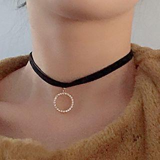 Rhinestone Ring Pendant Choker