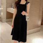 Slit-side Plain Sleeveless Midi Dress