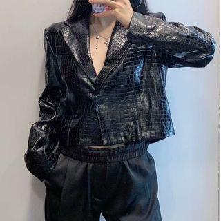 Faux Leather Croc Grain Cropped Blazer