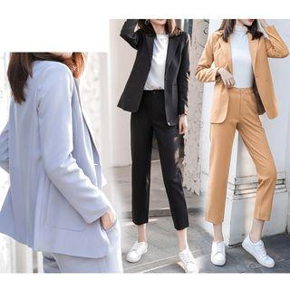 Set: Long-sleeve Blazer + Pants