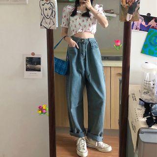 Floral Short-sleeve Top / Wide Leg Jeans
