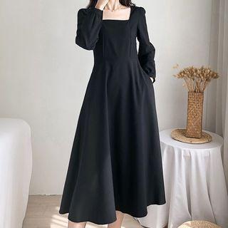 Long-sleeve Square Neck Plain Midi Dress