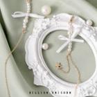 Bow Mask Chain White Bow - Gold - One Size