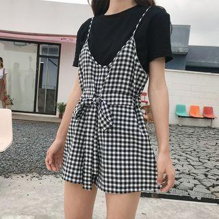 Set: Crew-neck Short-sleeve T-shirt + Plaid Playsuit