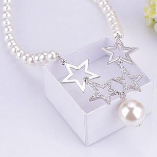 Faux Pearl Cutout Star Necklace
