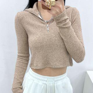 Long-sleeve Zip Turtleneck Cropped Knit Top