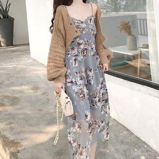Flower Print Spaghetti Strap Dress / Cropped Chunky Knit Cardigan